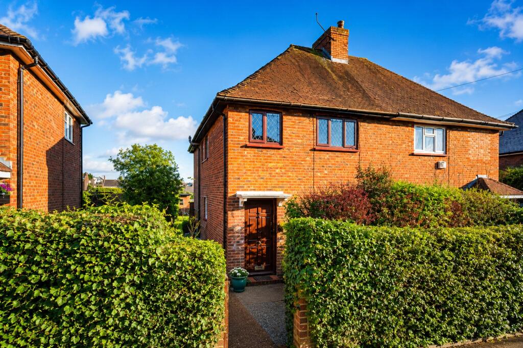 Main image of property: The Oval, Guildford, Surrey, GU2