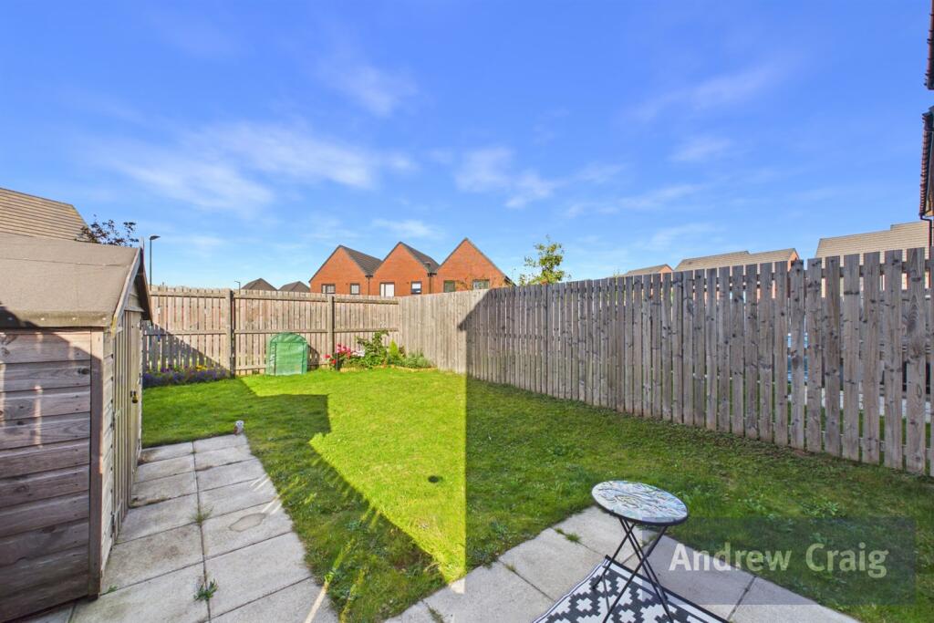 House in Newcastle upon Tyne - View 4