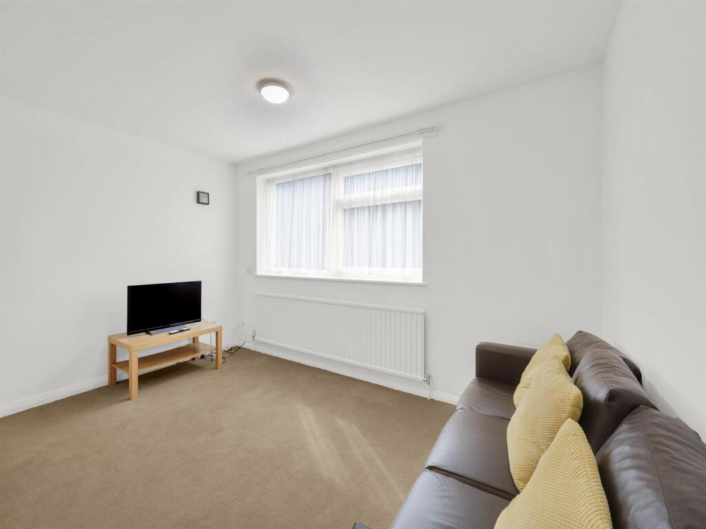 Apartment in London - View 3