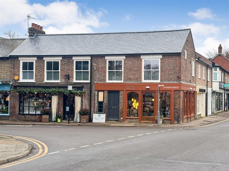 Main image of property: 3 Leyton Green, Harpenden, Harpenden, AL5