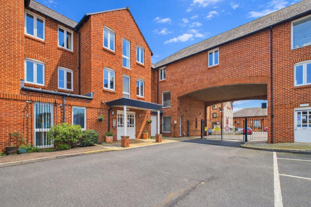 Main image of property: Flat , Wallace Court, Station Street, Ross-on-Wye