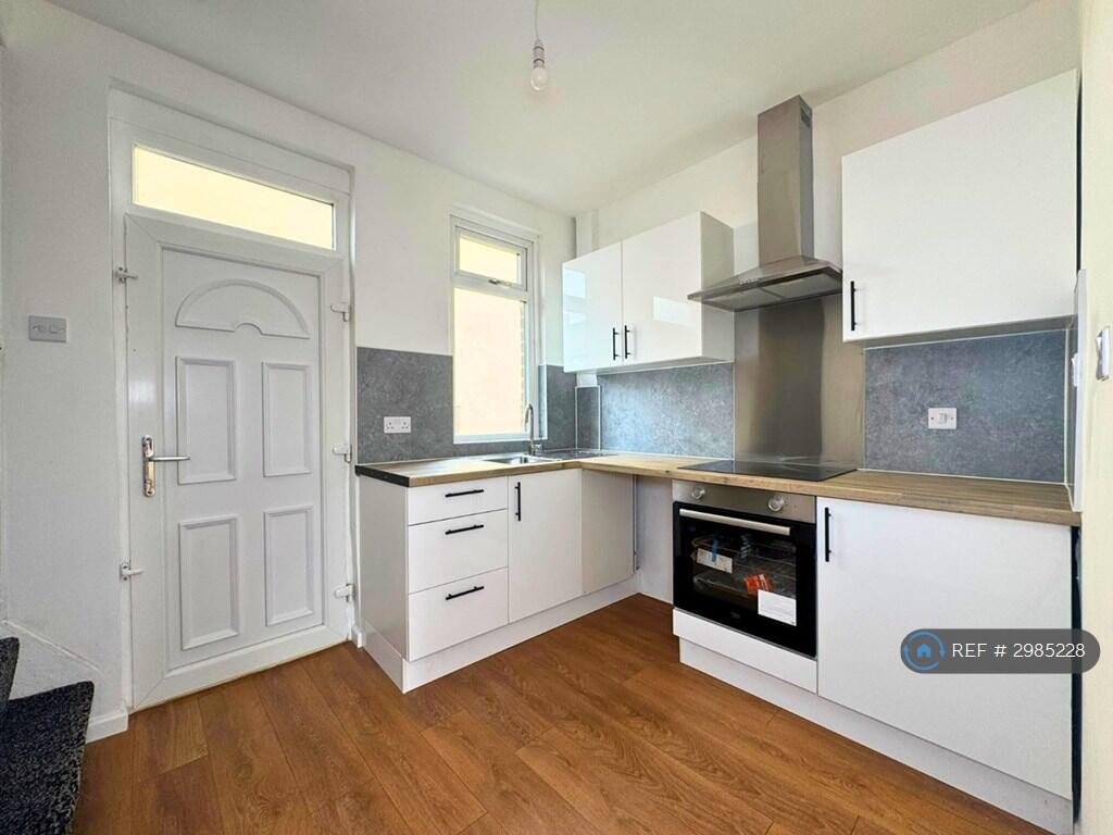 Main image of property: Rhodes Terrace, Barnsley, S70