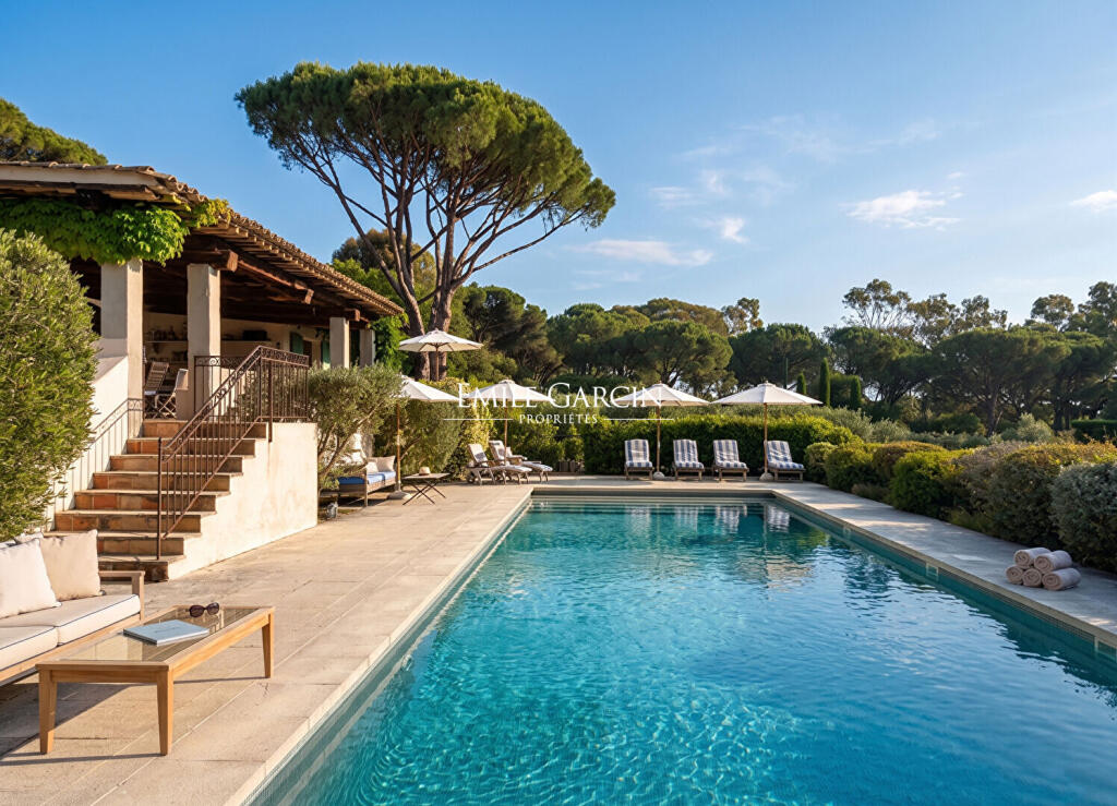 Main image of property: Provence-Alps-Cote d`Azur, Var, Ramatuelle