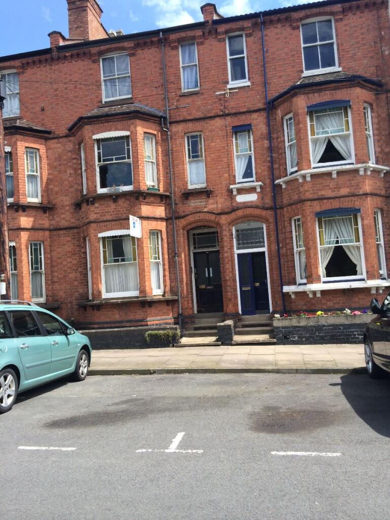 Main image of property: 1 bed studio, Grove Street, CV32 5AG