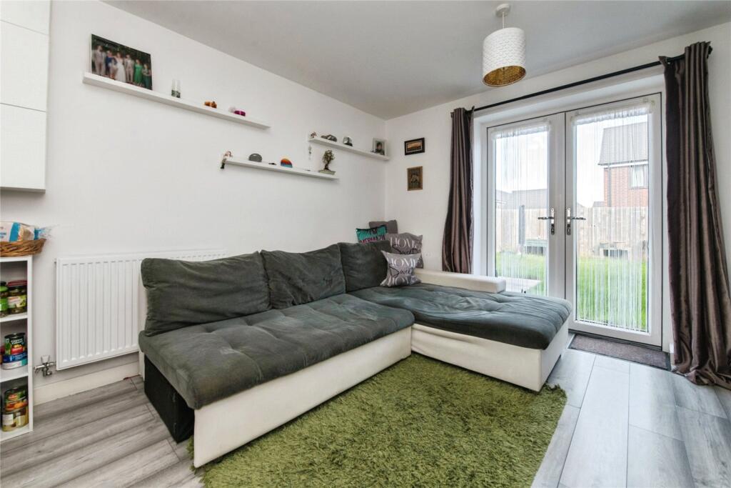 Channings Drive, Tithebarn, Exeter, Devon, EX1 photo 3