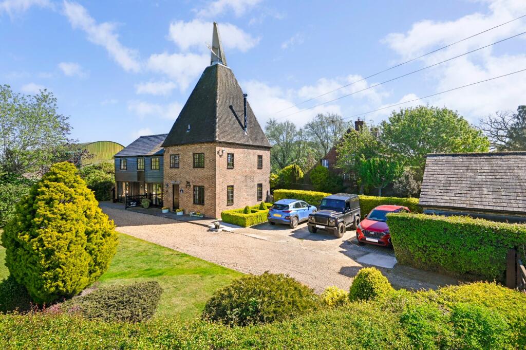 Main image of property: Rolvenden Road, Tenterden, Kent, TN30
