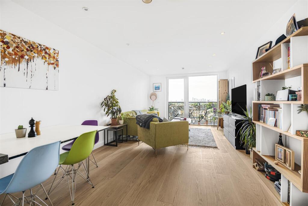 Main image of property: East Central Apartments, Hoe Street, Walthamstow, London, E17