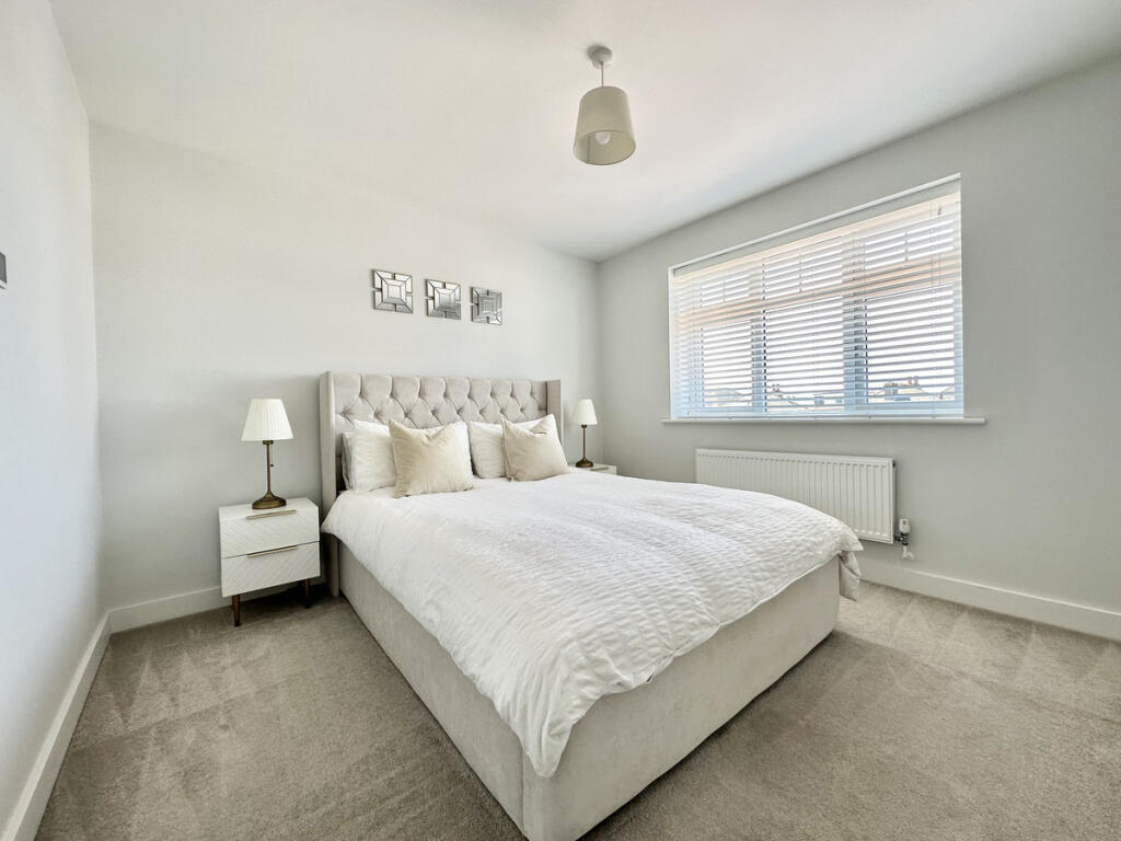 Additional image 7 of Catherine Close, Parkstone, Poole, BH12