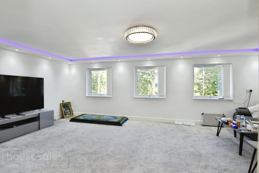 House in Stoke-on-Trent - View 5