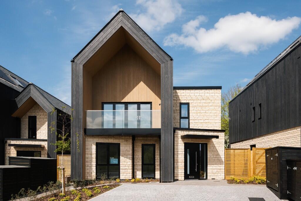 Main image of property: London Road West, Bath, 
BA1 7HY