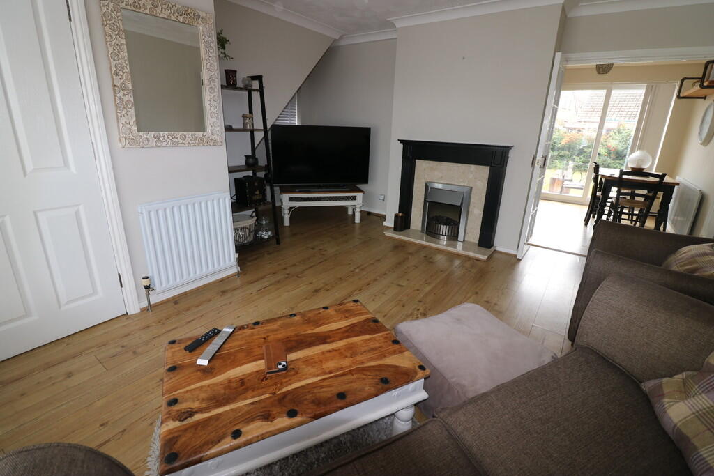 House in Hull - View 3