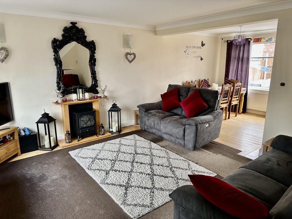 Eccleston Road, Kirk Sandall, Doncaster photo 2