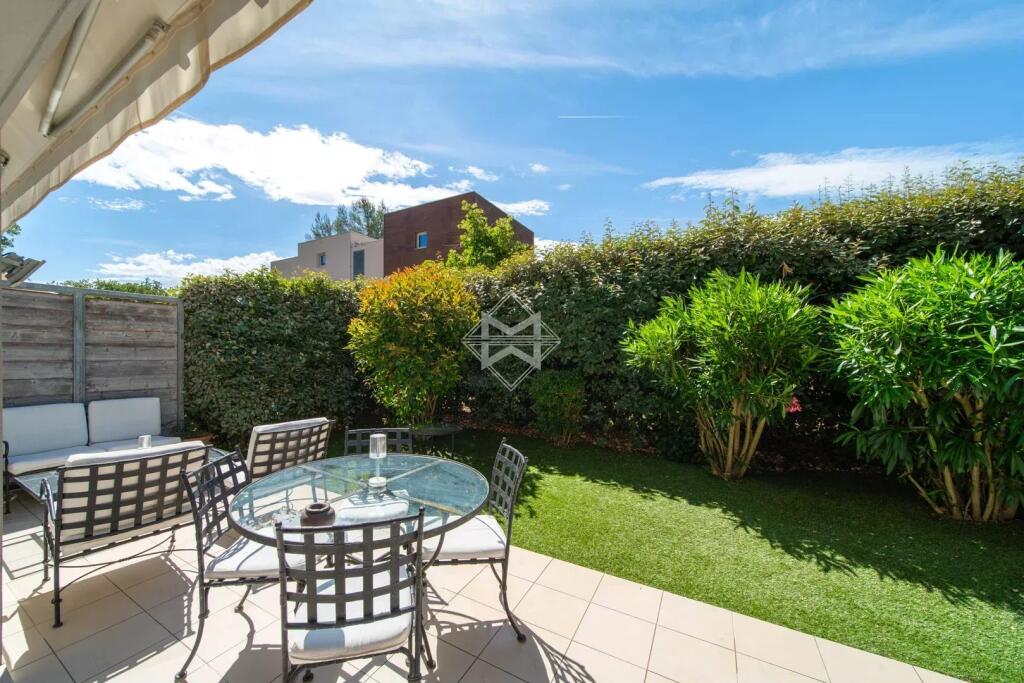 Main image of property: Provence-Alps-Cote d`Azur, Alpes-Maritimes, Valbonne
