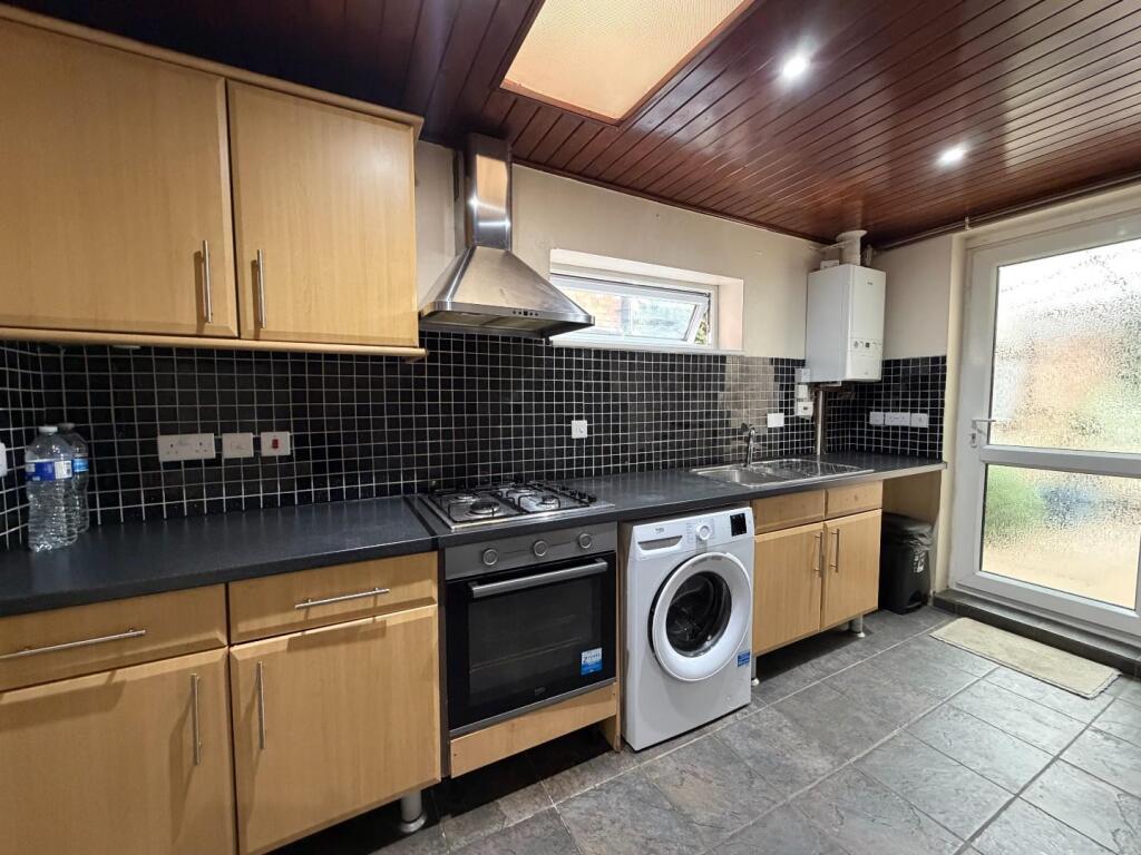 House in Northampton - More