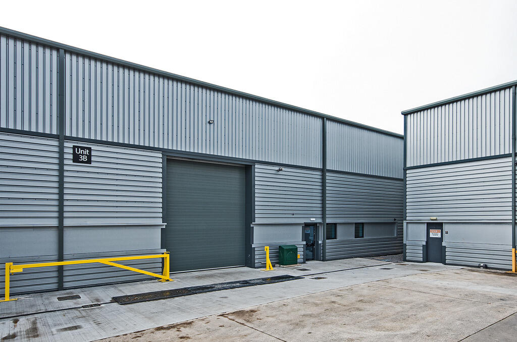 Main image of property: Units 3a & 3b, Fielding Industrial Centre, Oakden Drive, Denton Hall Farm Road, Denton, Manchester, M34 2QN