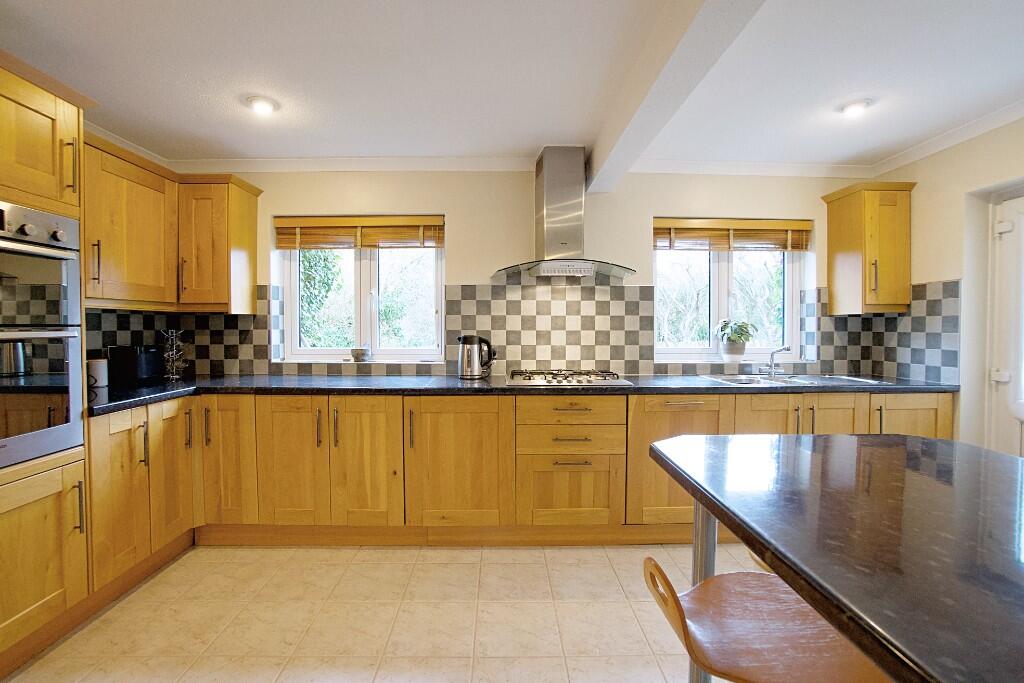 Bridge End | Bromham | Beds | MK43 | amazing plot photo 4