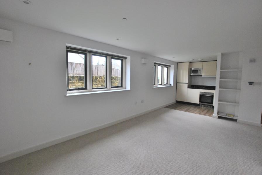 Apartment in Malmesbury, Wiltshire - View 2