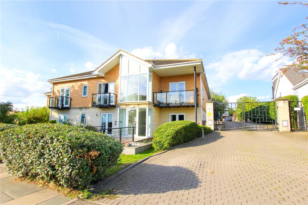 Main image of property: Rayleigh Road, Leigh-on-Sea, Essex, SS9