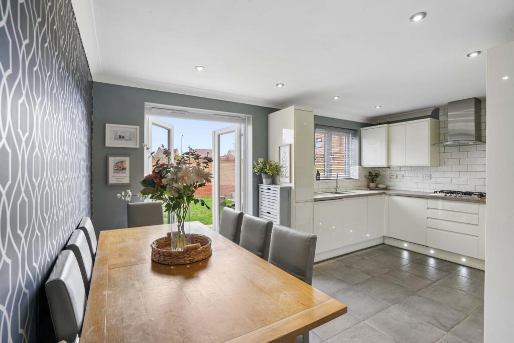 House in Cherwell, Langford Village, Bicester - View 5