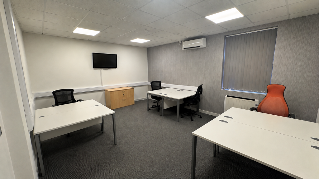 Main image of property: 6 Person Office | All Bills Included | Free Phone | Free Internet | HU9 1ND
