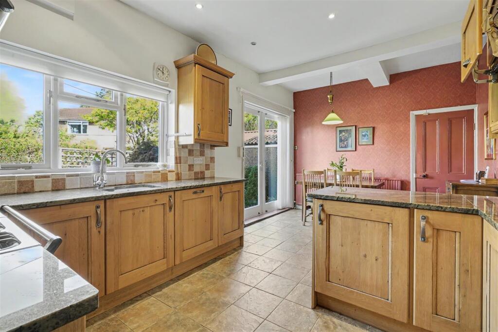 House in Nottingham - View 4