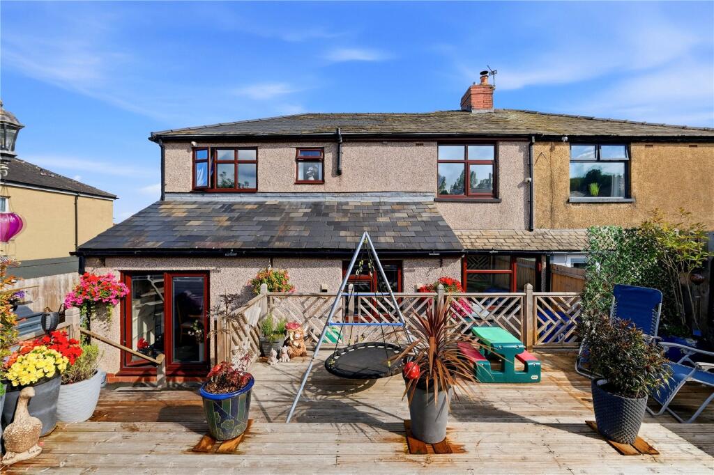 House in Blackburn - View 4