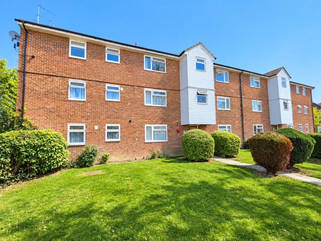 Main image of property: Boston Avenue, Rayleigh, Essex, SS6