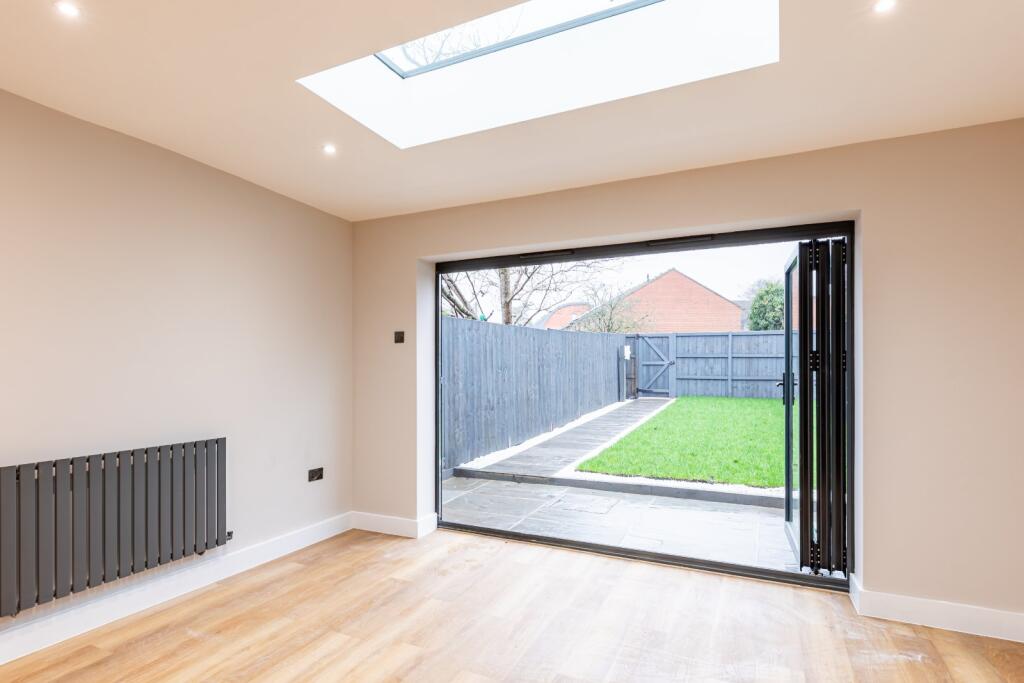 7, Park Lane, Newbury, Berkshire, RG14 photo 3