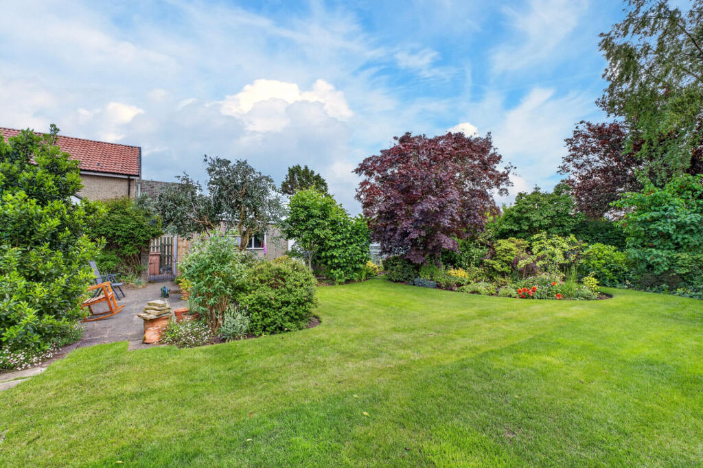 32 Spey Road, Troon, KA10 7DT photo 2