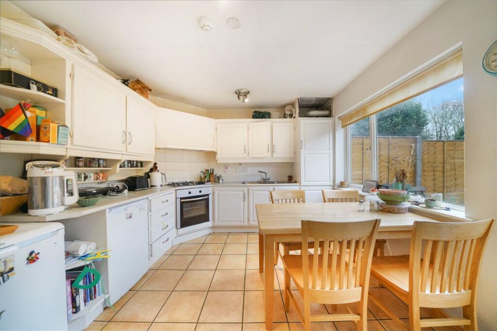 Main image of property: Williamson Street, London, N7