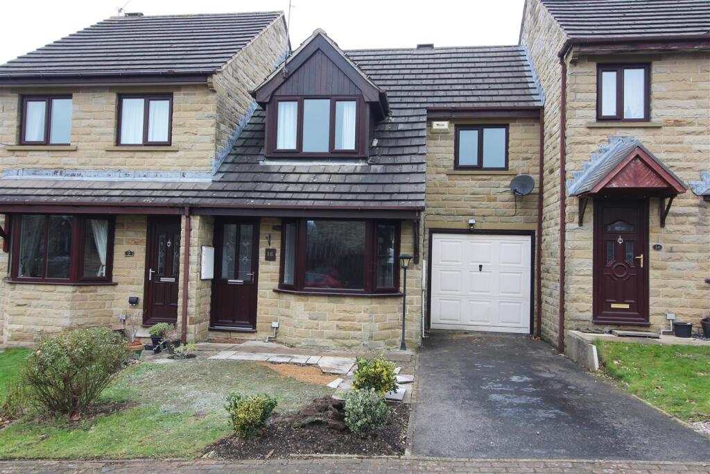 Main image of property: Elder Mews, Shelley, Huddersfield, HD8 8JU