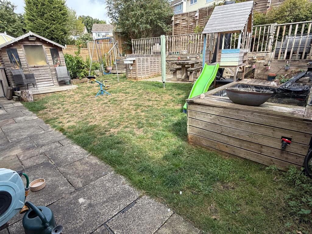 House in Newbury, West Berkshire - View 2