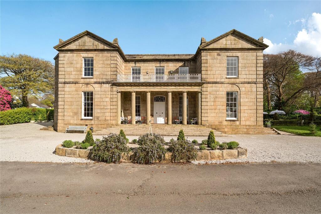 Main image of property: Holman Park, Camborne, TR14