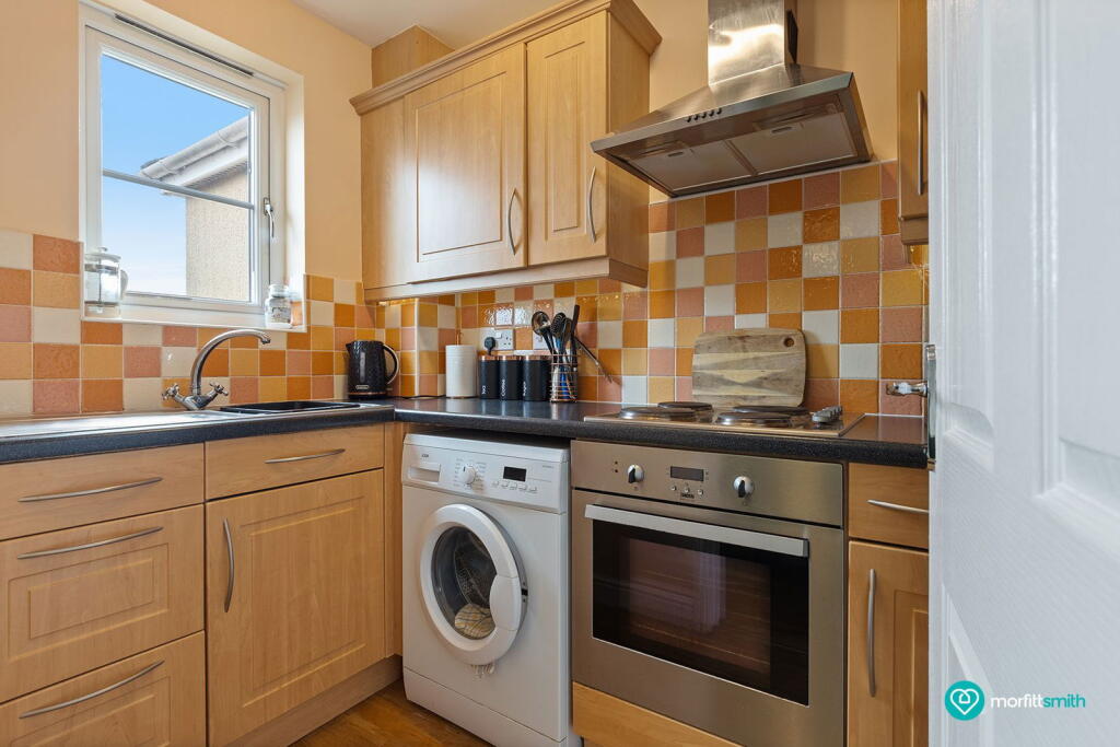 10 Garden Close, Moorgate, S60 3HL photo 3