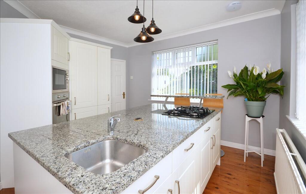 House in Rushden, North Northamptonshire - View 5