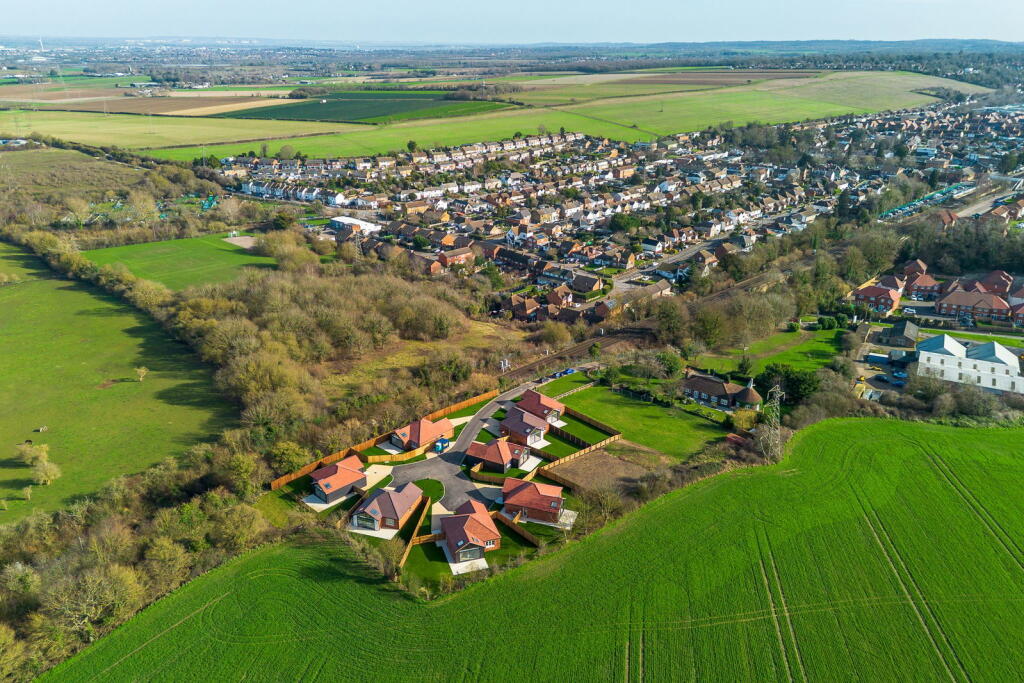 House in Dartford - View 4