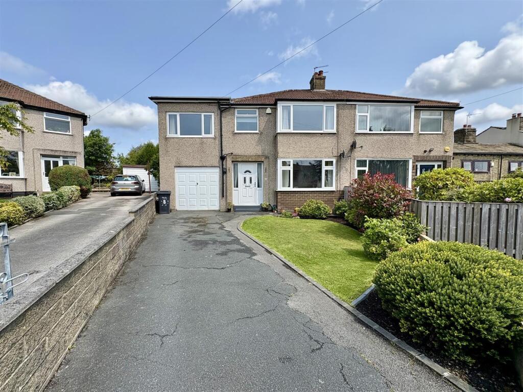 Main image of property: Poplar Crescent, Halifax