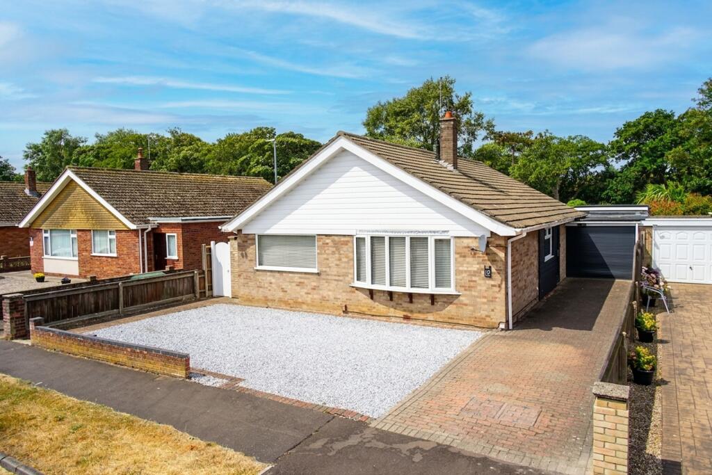 Main image of property: Caystreward, Great Yarmouth