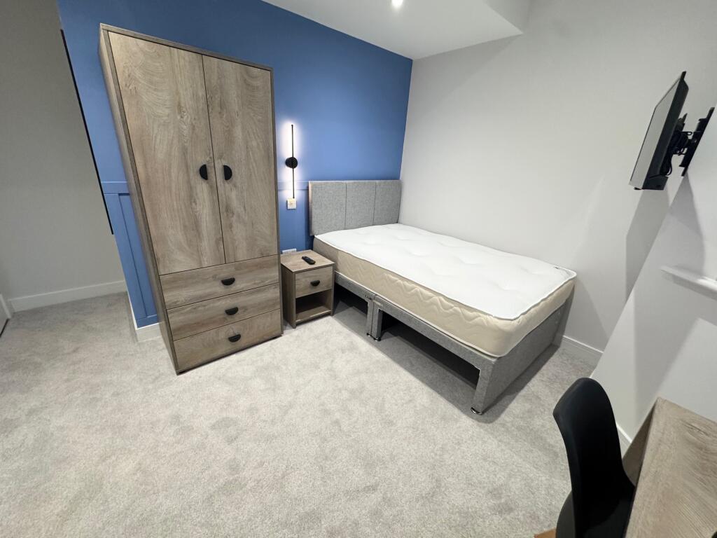 Main image of property: Bonham Road, BOURNEMOUTH