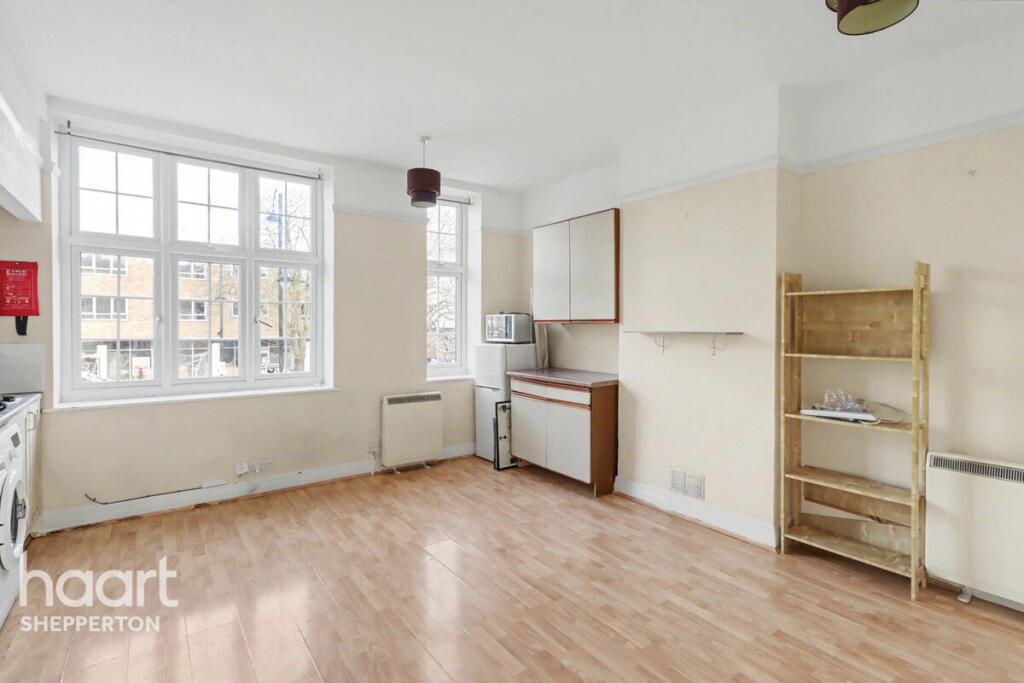 Main image of property: High Street, Middlesex