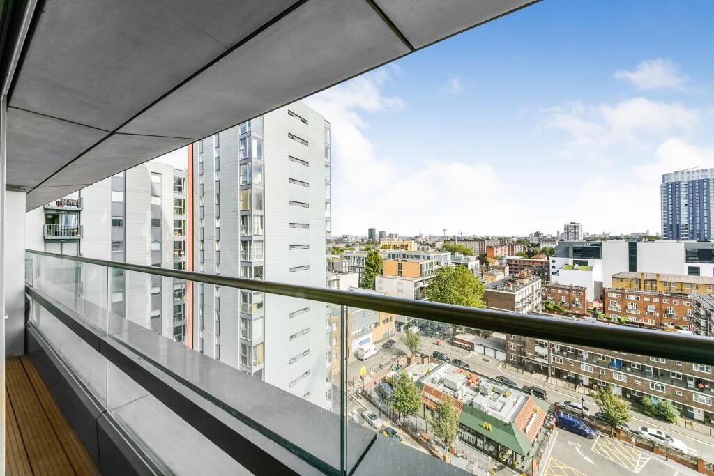 Apartment in London - View 4