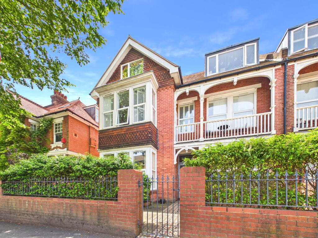 Main image of property: Dyke Road, Hove, BN3 1TL