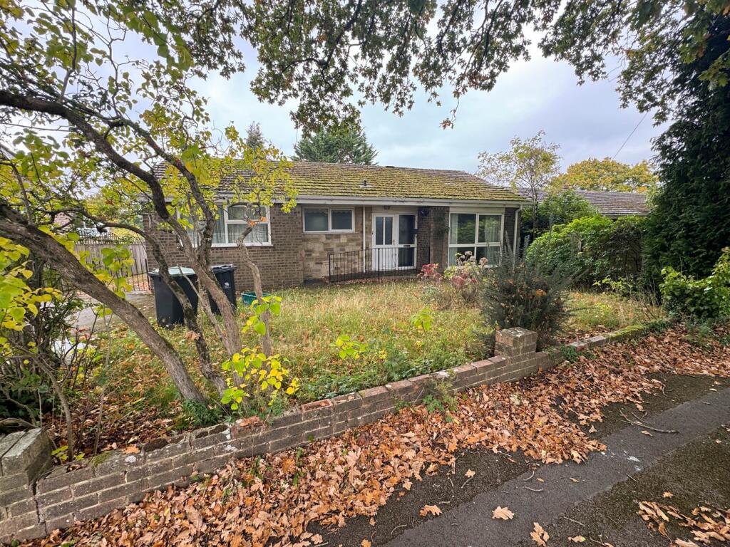 Main image of property: Lonnen Road, Wimborne, BH21