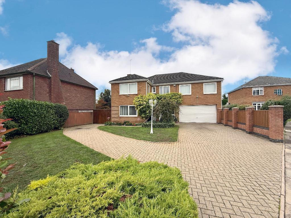 Main image of property: Blandford Avenue, Old Bedford Road Area, Luton, Bedfordshire, LU2 7AY