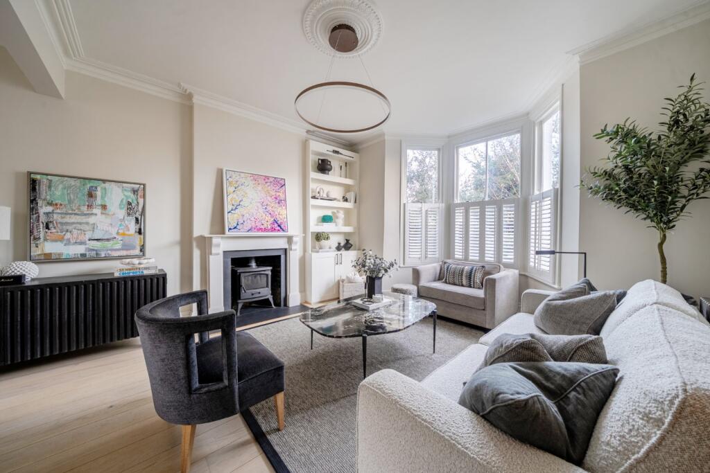 Main image of property: Dinsdale Road, London, SE3