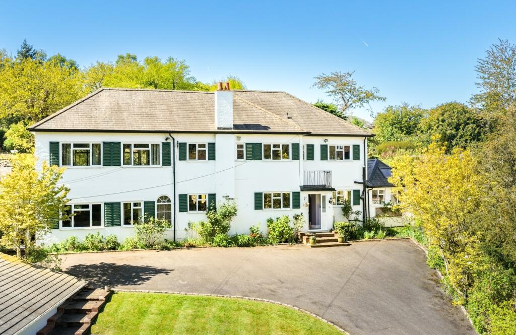 Main image of property: Bury Rise, Hemel Hempstead