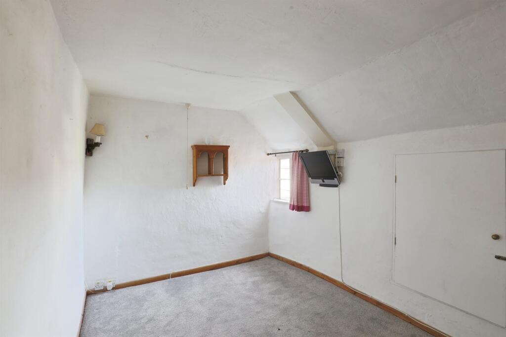 Additional image 8 of High Street, Broom, Alcester