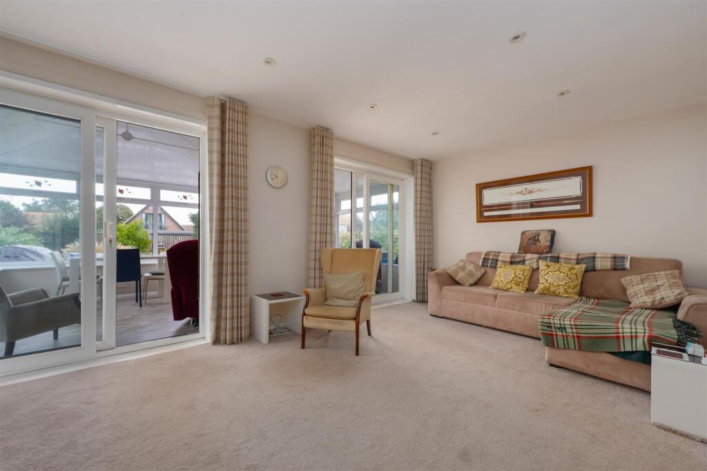 House in Canterbury - View 2