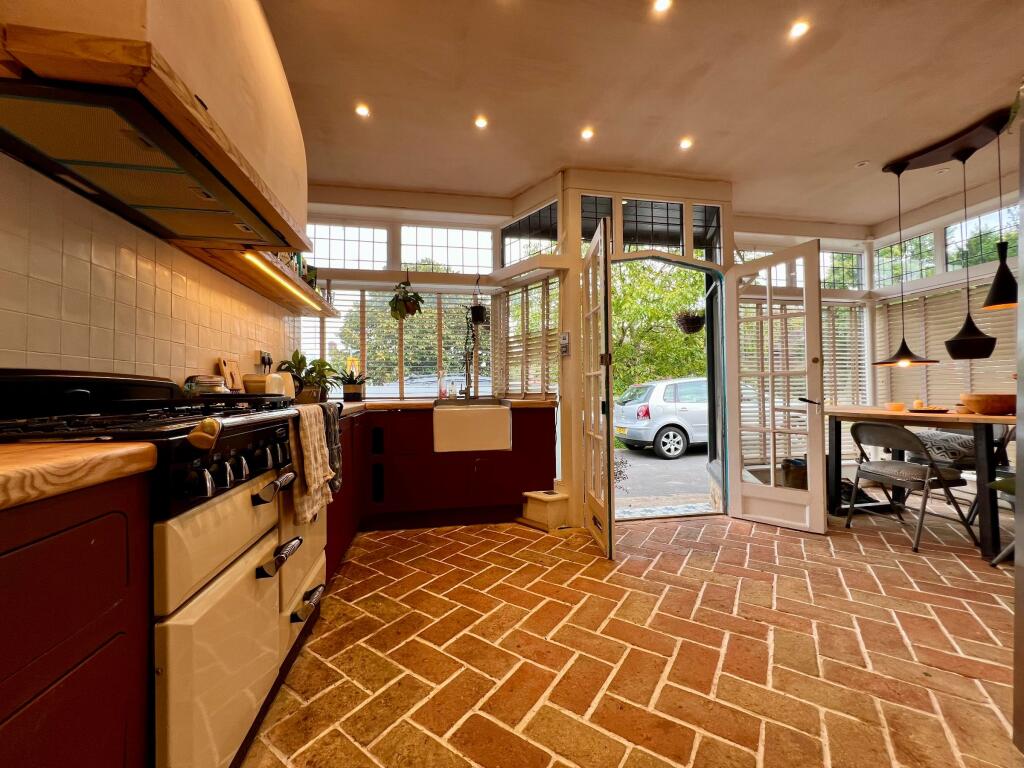 Garden Flat, The Bield, Lewes Road, Forest Row photo 2