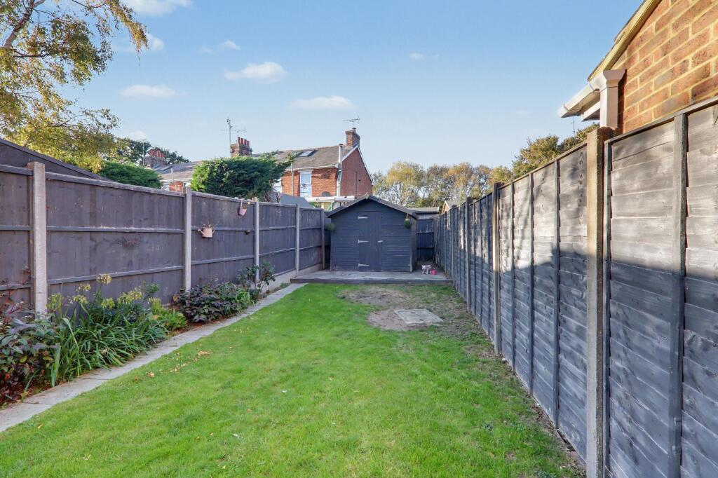 House in Brighton - View 3